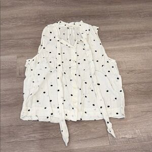 Bella Dahl White and Black Polka Dot Sleeveless Blouse